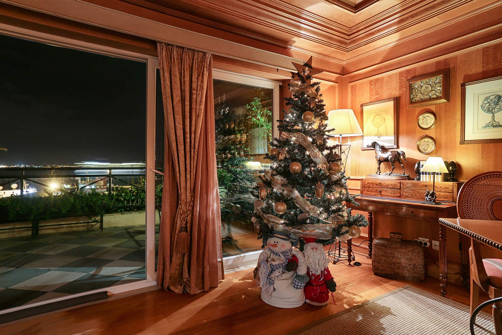 This Christmas amaze with the offer of a Charming Refuge in Lisbon